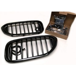 BMW Performance   M Performance Iconic Glow  BMW G30 5-.  2