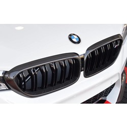 BMW Performance   M Performance  BMW M5 F90.  2