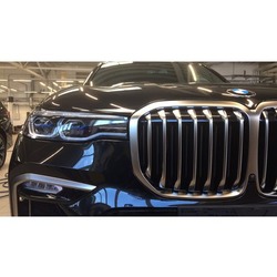   Cerium Grey  BMW X7 G07.  2