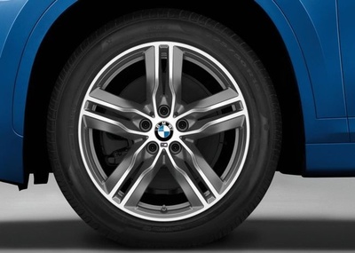 BMW Комплект зимних колес Double Spoke 570M Performance для BMW X1 F48/X2 F39