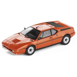  BMW M1