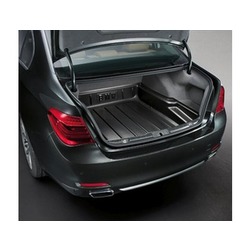     BMW 7- F02